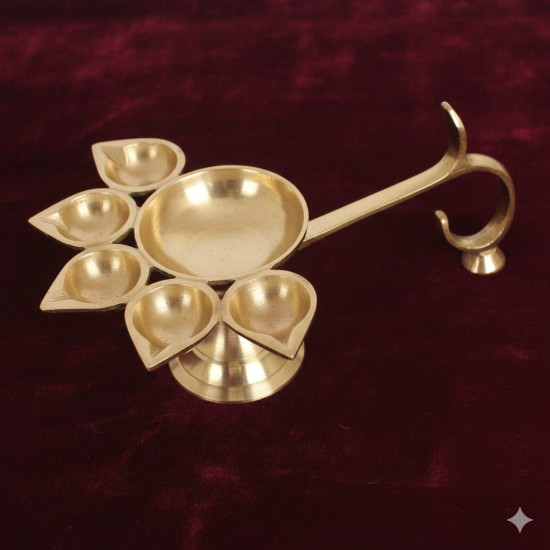 NOVELIKA - Brass Panch Aarti Lamp /Pancharti Diya Oil Lamp/Panch Aarti Jyoti Puja Diya For Diwali Less Set of 1