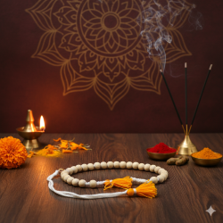 NOVELIKA - Tulsi Bracelet Natural Raw Holy Basil Tulsi Hand Band  made Mala beads bracelet |Tulsi Mala (Pack of 5 )