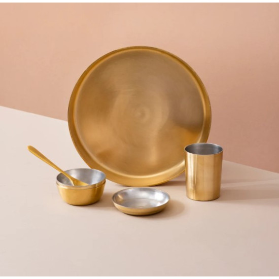 NOVELIKA- Traditional  Pure Brass Dinner Set with Tin Coating 36-piece(NA704)
