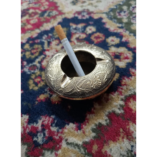 Novelika- Brass Round Design Ash Tray (NA552A)