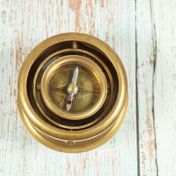 NOVELIKA - Antique Vintage Solid Brass Sports  Compass  Round Shape Unique Design Premium Quality for Finding Direction.