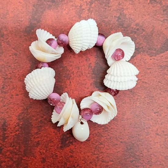 Novelika Handmade white Seashell Bracelet, White Shell Ear rings for Women