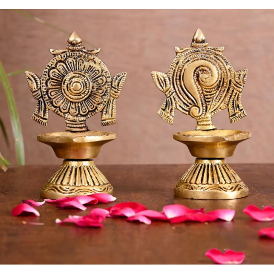 Novelika- Brass Shankh Chakra Diya Set (NA581)