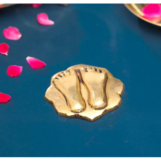 Novelika- Hastha Kalalu Sacred Brass Charan Paduka(NA590)