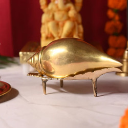 Novelika -  Brass Shankh (Conch Shell) on a stand(NA610) Novelika -  Brass Shankh (Conch Shell) on a stand(NA610)