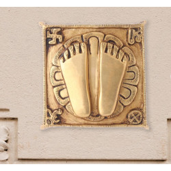 Novelika- Brass Charan Paduka(NA620)