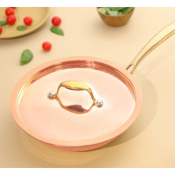 Novelika-Copper Fry Pan with a Lid and Brass Handle(NA624) Novelika-Copper Fry Pan with a Lid and Brass Handle(NA624)