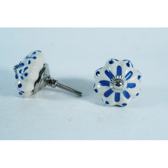 White Round Blue Flower Design - Ceramic Knobs - Farmhouse, Home, Office, Garage, Room, Bathroom, Kitchen, Bedroom - Set Of 5 White Round Blue Flower Design - Ceramic Knobs - Farmhouse, Home, Office, Garage, Room, Bathroom, Kitchen, Bedroom - Set Of 5