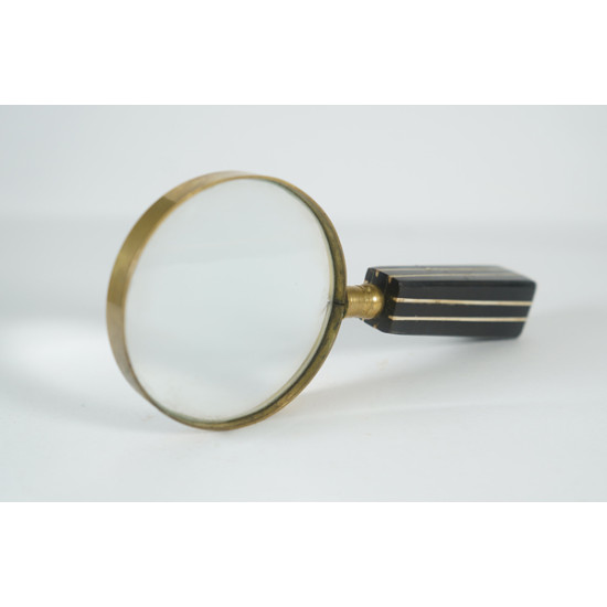 NOVELIKA-Magnifying Glass Black Handel With White Lines- for Computer Desk-Gift for New Office bookshelf décor, coffee table décor 1 Pieces.