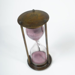NOVELIKA -Ross London -Vintage Decorative Timer Hour Glass Sandglass Clock Ideal Brass 5 Minute Antique Brass Sand Timer (Set of 1) NOVELIKA -Ross London -Vintage Decorative Timer Hour Glass Sandglass Clock Ideal Brass 5 Minute Antique Brass Sand Timer (Set of 1)
