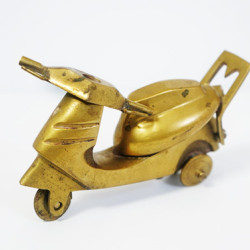 NOVELIKA -Brass Decorative Activa Nautical Scooter Model Vintage Look Item Fine Finishing Work for Display Showpiece and Home Decor.