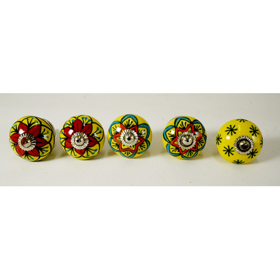 NOVELIKA - Yellow  Ceramic knobs. For  Kitchen Cupboard ,Furniture Home Décor,  Cabinet - Drawer - Cabinet pulls - Door knobs. (Set Of 5.)