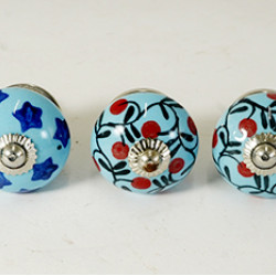 NOVELIKA- Multi Designs   Ceramic knobs. For  Kitchen Cupboard ,Furniture Home Décor,  Cabinet - Drawer - Cabinet pulls - Door knobs. (Set Of 5.) 