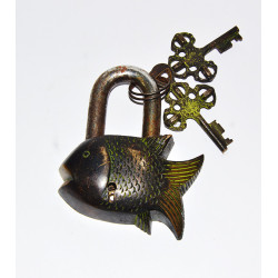 NOVELIKA - Pure Brass Small Chinese Fish Shape Design Lock with 2 Keys.(Pack of 1 ) NOVELIKA - Pure Brass Small Chinese Fish Shape Design Lock with 2 Keys.(Pack of 1 )