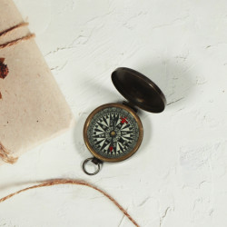 Novelika Beautiful Black Color  Brass Sundial Compass Nautical Maritime Compass Gift Decor ( A4999173 )