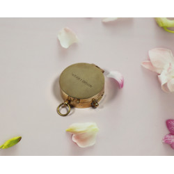 Novelika Beautiful Round Shape Gold Color Brass Sundial Compass Maritime Navigational Brass Compass Nautical Travelling Compass ( B3120066 )