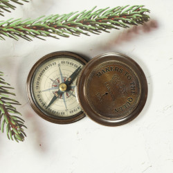 Novelika Beautiful Bronze Color  Makers To The Queen London Sine 1953  Navigational Maritime Nautical And Pocket Brass Compass For  Gift And Home Decor ( B3416169 ) 