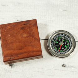 Novelika Beautiful Chrome Navigational  Maritime And Pocket Brass Compass with  Wooden  Box ( L3284621 )