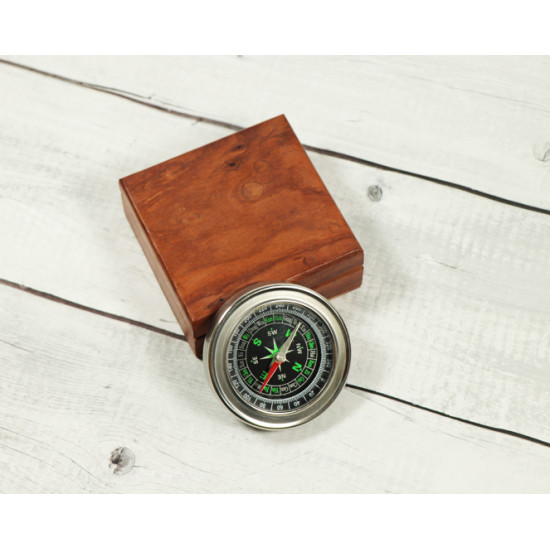 Novelika Beautiful Chrome Navigational  Maritime And Pocket Brass Compass with  Wooden  Box ( L3284621 )