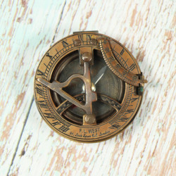 Novelika Beautiful Bronze Color  Brass Sundial Compass Navigational Brass Compass Maritime Nautical Gift and Home Decor ( D3568912 )