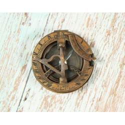 Novelika Beautiful Bronze Color  Brass Sundial Compass Navigational Brass Compass Maritime Nautical Gift and Home Decor ( D3568912 )