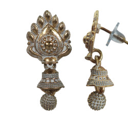 Novelika Latest Stylish Golden Tone Traditional Chandelier Earring set for Women Girls - ER11026