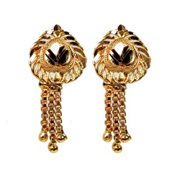 Novelika Latest Stylish Golden Tone Traditional Chandelier Earring set for Women Girls - ER1012