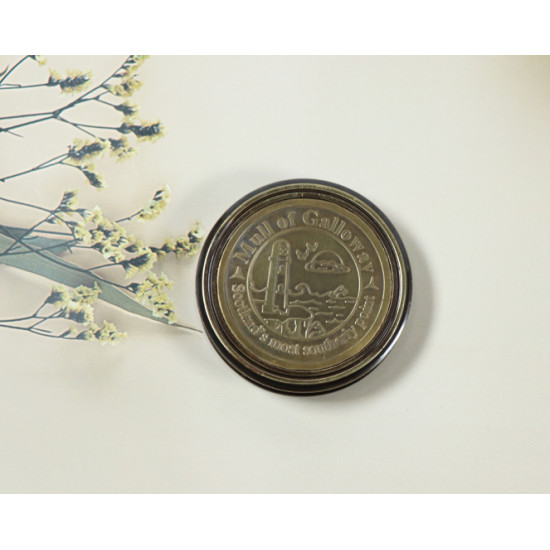 Novelika Beautiful mull of Galloway Scotland 's most southerly point brass compass Brass Pocket Compass Outdoor Navigation  ( L3712896 ) 