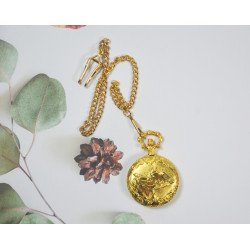 Novelika Beautiful Gold Color Horse Design Brass Pocket Watch for Gift and Home Decor (1880045) 